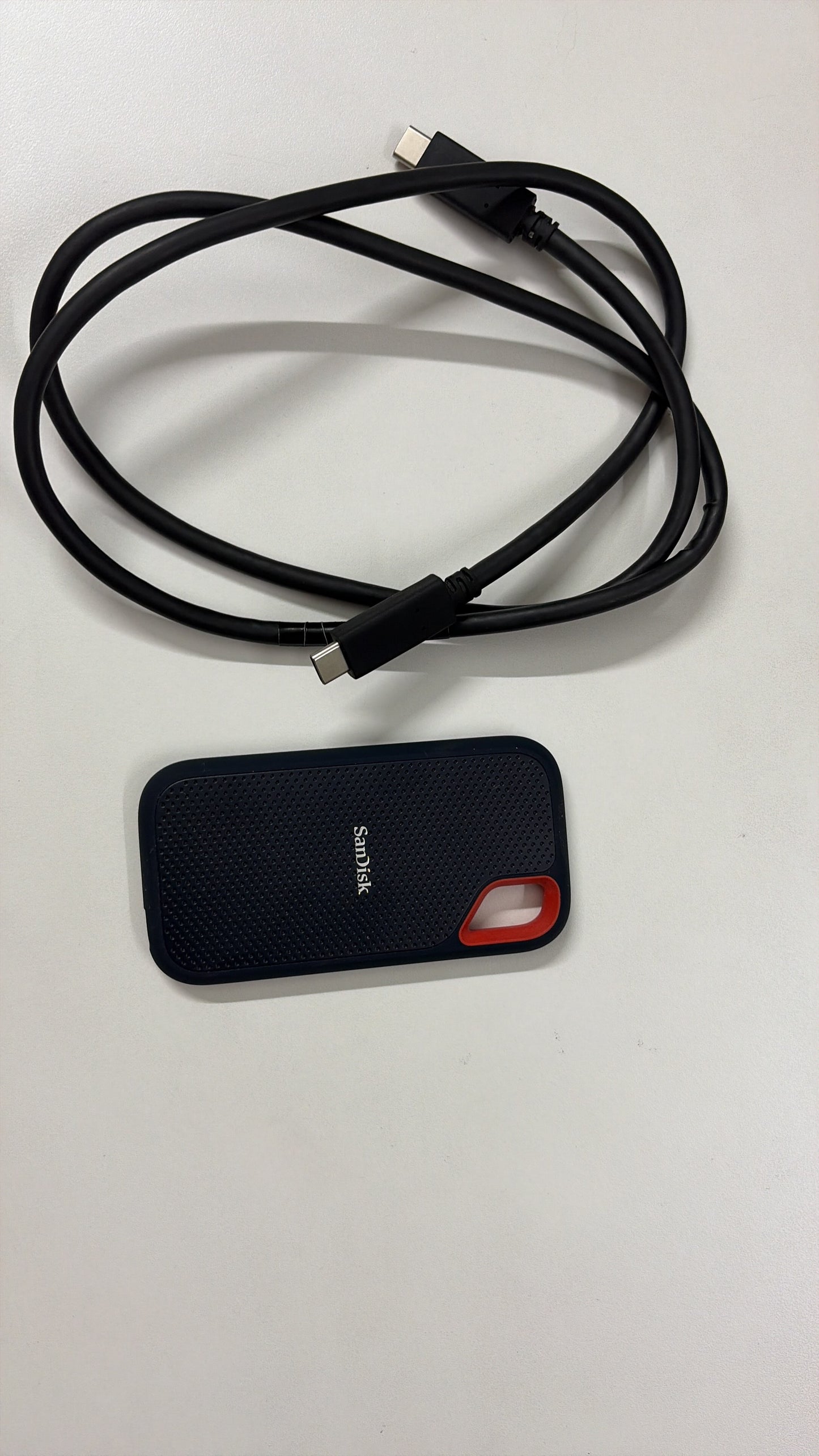 SANDISK Extreme 1TB Portable External SSD, 1050MB/s